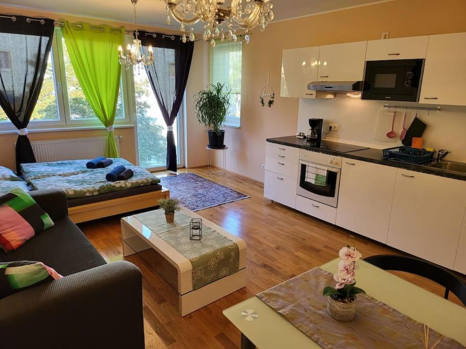 Enjoy Vienna Apartment Ngoại thất bức ảnh