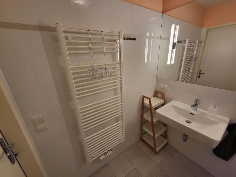 Enjoy Vienna Apartment Ngoại thất bức ảnh